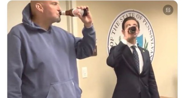 NextImg:Congressman chugs a beer with Sen. John Fetterman (and people have medical questions)